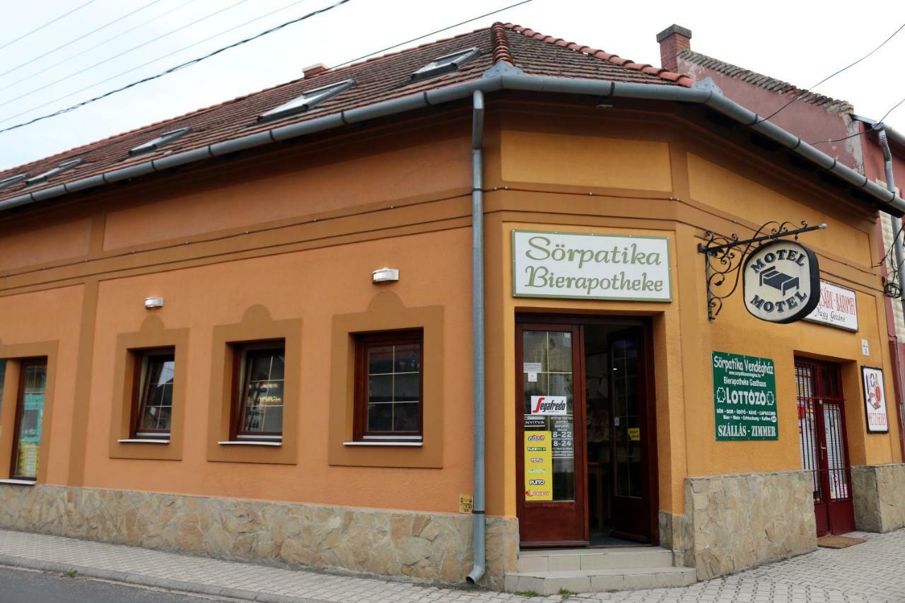 Soerpatika Vendeghaz Hotel Badacsonytomaj Exterior photo